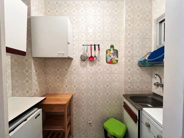 Yksiö myytävänä paikassa Arroyo de la Miel, Benalmádena mukana uima-altaan - 149 000 € (Ref: 9133667)