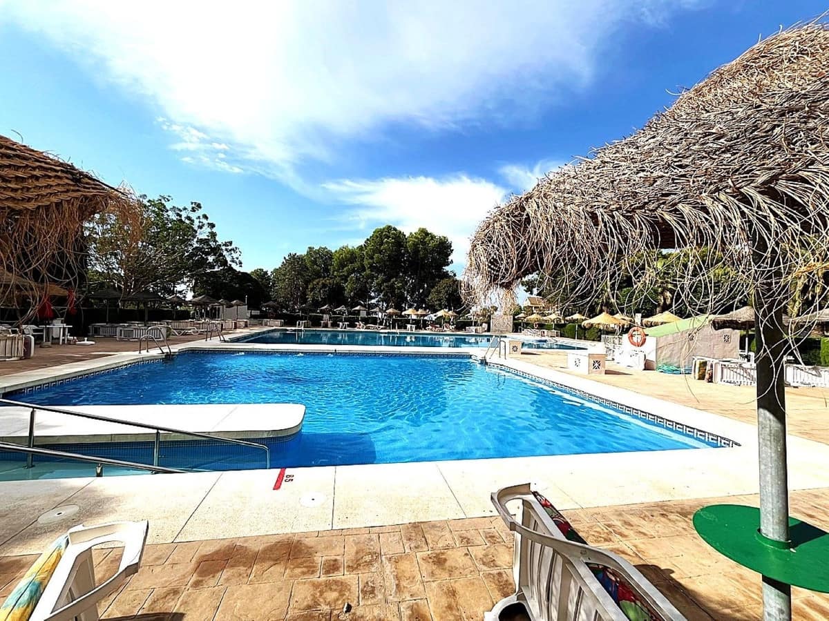 Studio for sale in Arroyo de la Miel with pool - € 149,000 (Ref: 9133667)