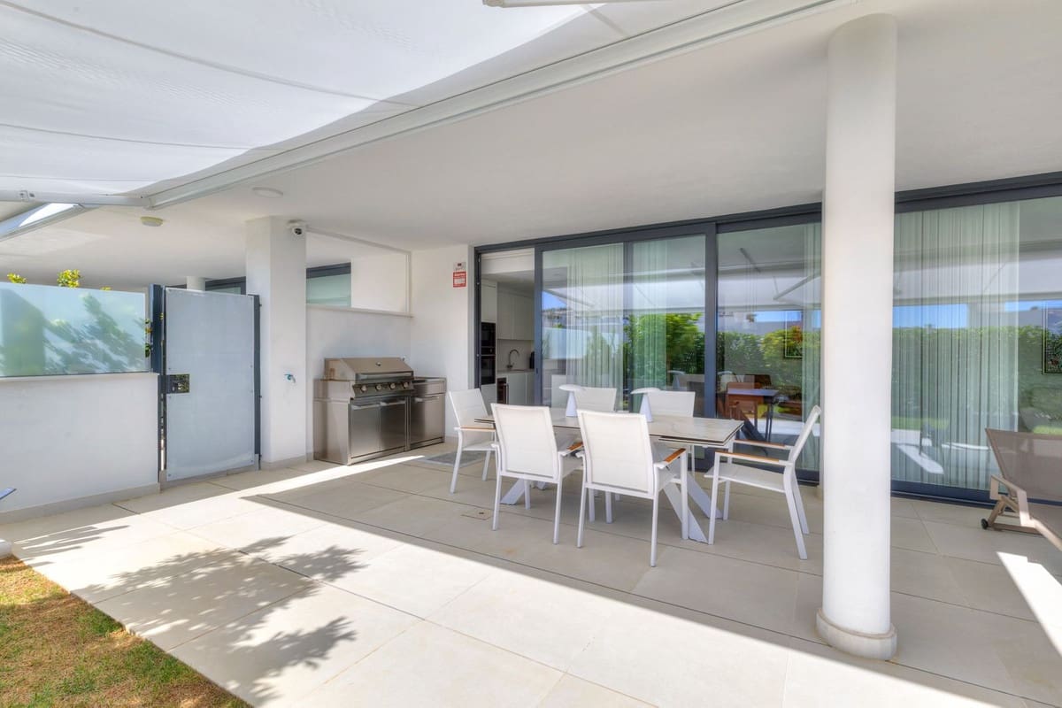 3 makuuhuone Huoneisto myytävänä paikassa Fuengirola - 990 000 € (Ref: 9227754)