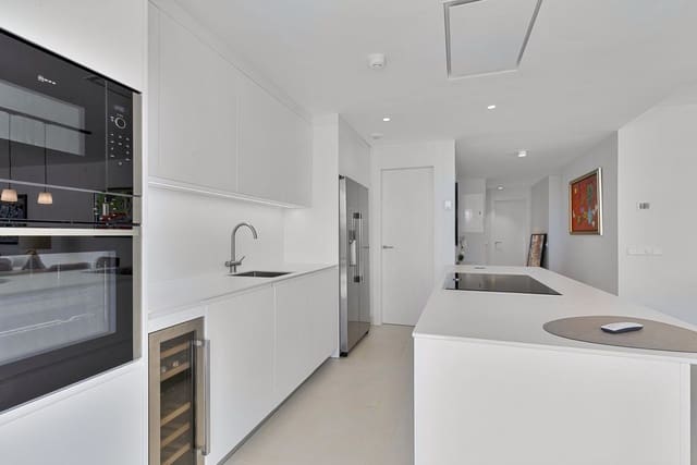 3 makuuhuone Huoneisto myytävänä paikassa El Higuerón, Fuengirola - 990 000 € (Ref: 9227754)