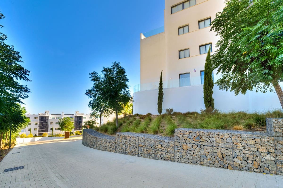 3 makuuhuone Huoneisto myytävänä paikassa Fuengirola - 990 000 € (Ref: 9227754)