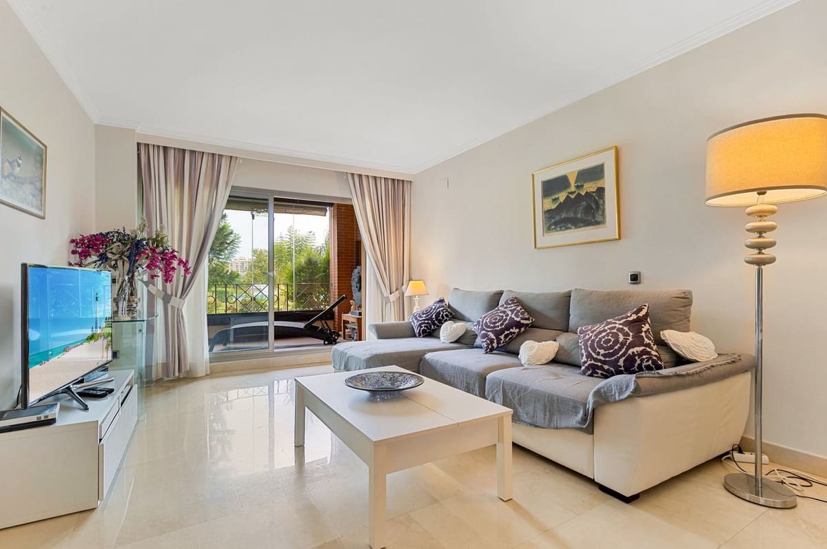 3 soverom Leilighet til salgs i Benalmadena Costa med svømmebasseng garasje - € 545 000 (Ref: 9242347)