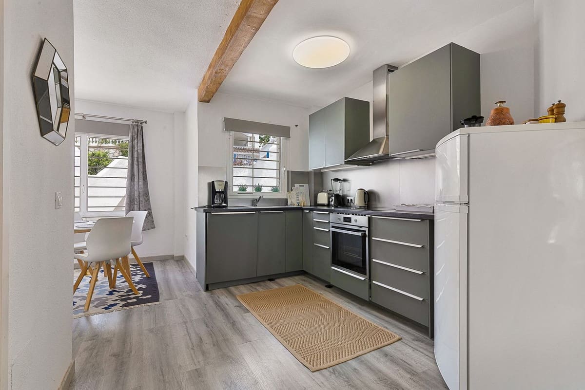 2 makuuhuone Kattohuoneisto myytävänä paikassa Benalmadena Costa mukana uima-altaan 
autotalli - 390 000 € (Ref: 9244465)