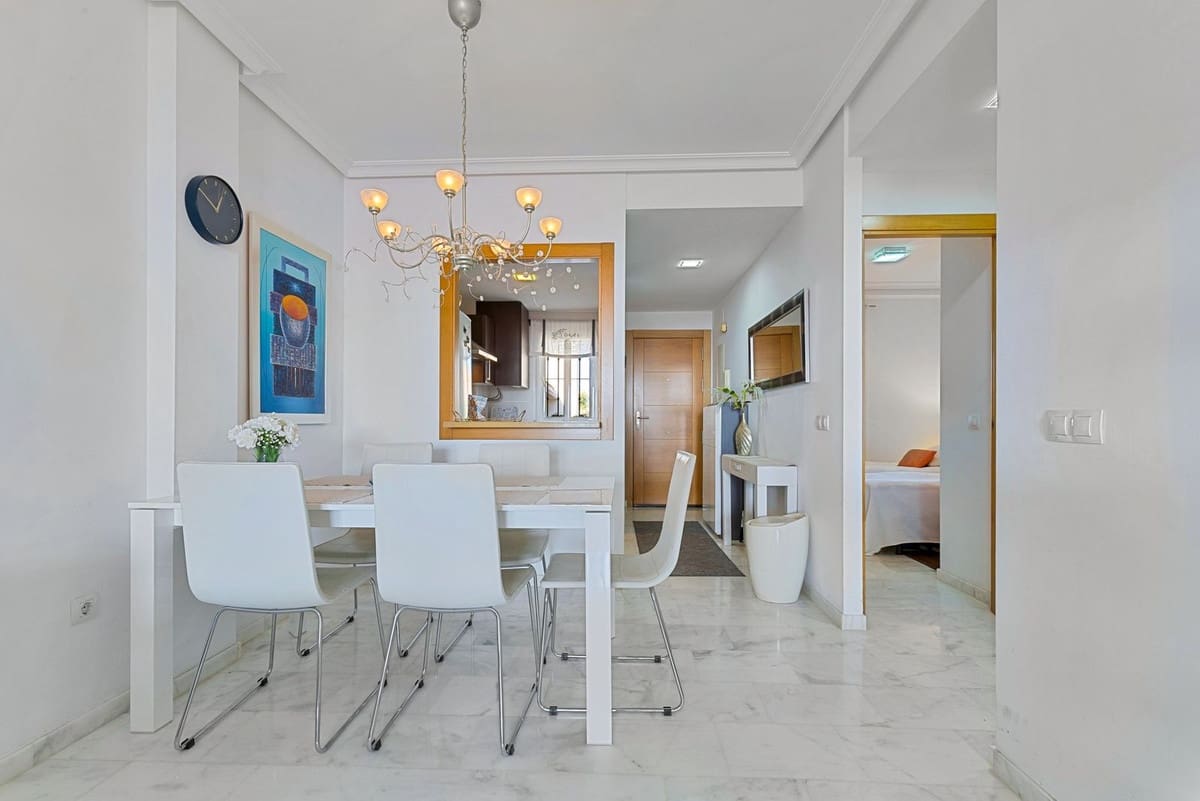 2 Zimmer Apartment zu verkaufen in Fuengirola mit Pool Garage - 345.000 € (Ref: 9319890)