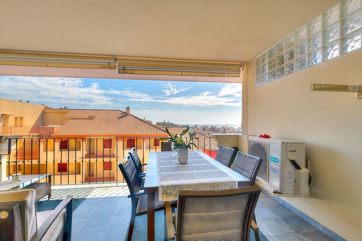 2 Zimmer Apartment zu verkaufen in Fuengirola mit Pool Garage - 345.000 € (Ref: 9319890)