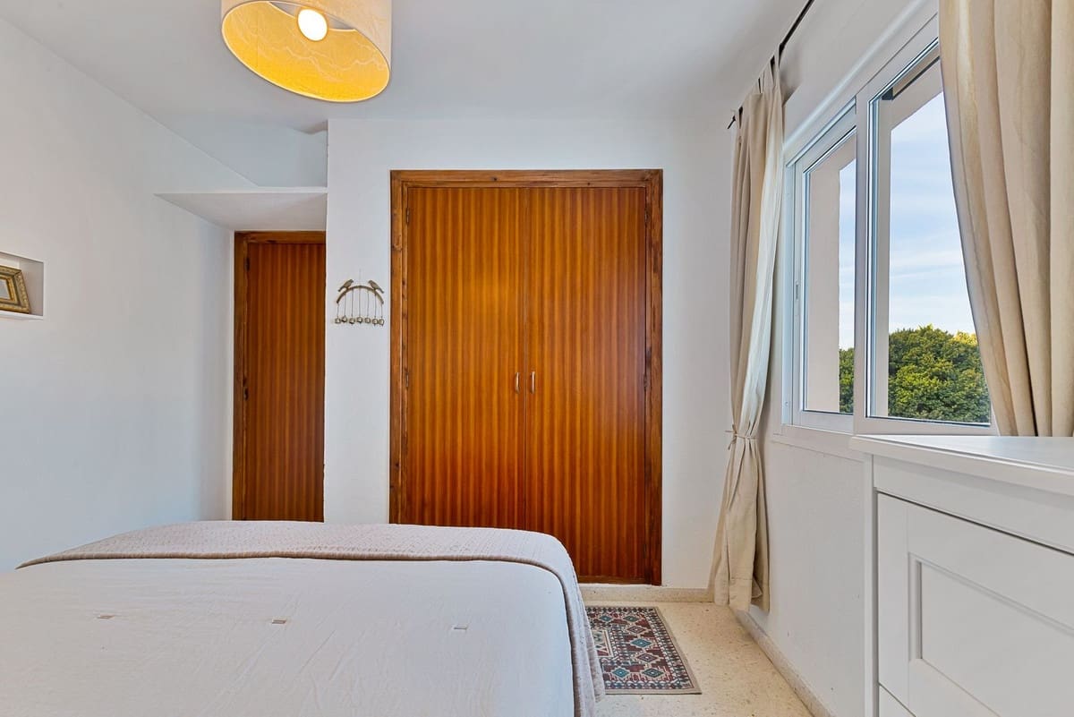 3 Zimmer Apartment zu verkaufen in El Coto - 252.000 € (Ref: 9426238)