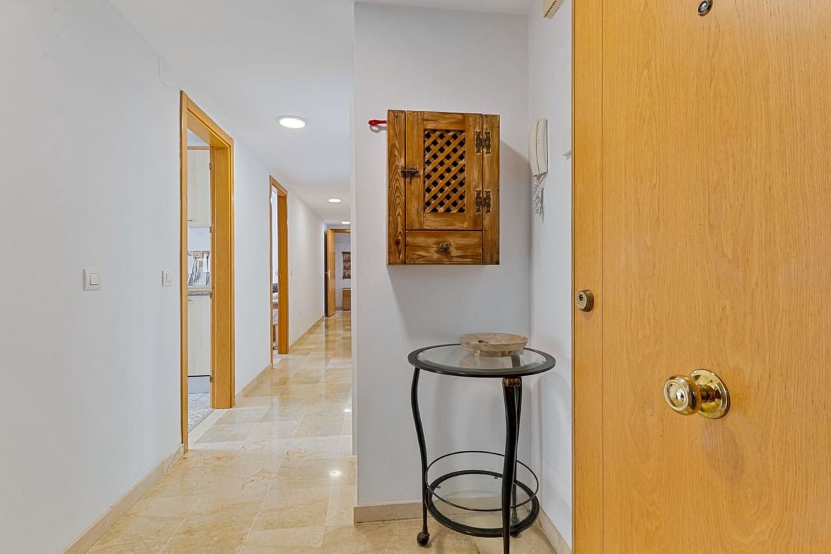 3 sypialnia Penthouse na sprzedaż w Fuengirola z basenem garażem - 595 000 € (Ref: 9542333)