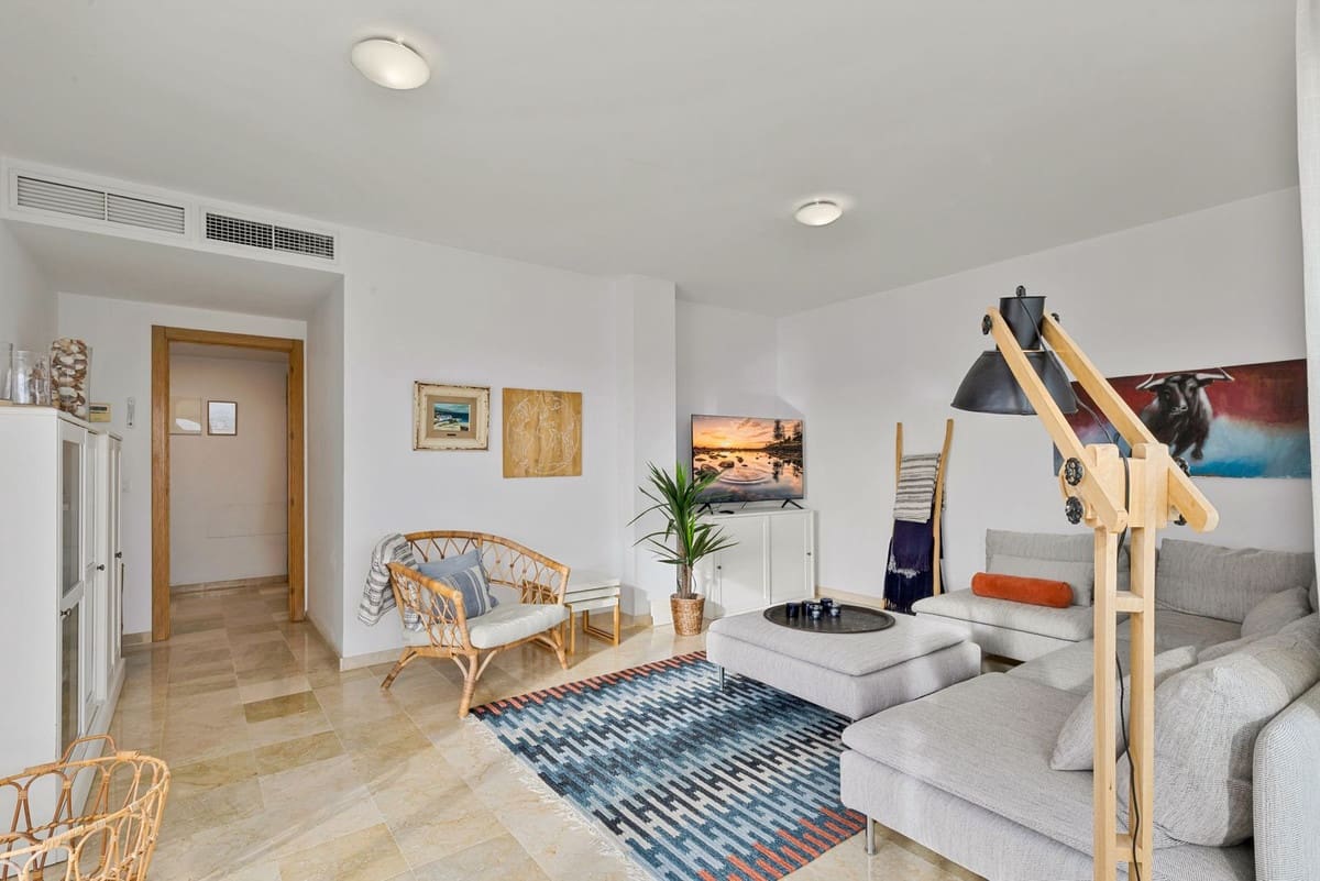 3 sypialnia Penthouse na sprzedaż w Fuengirola z basenem garażem - 595 000 € (Ref: 9542333)