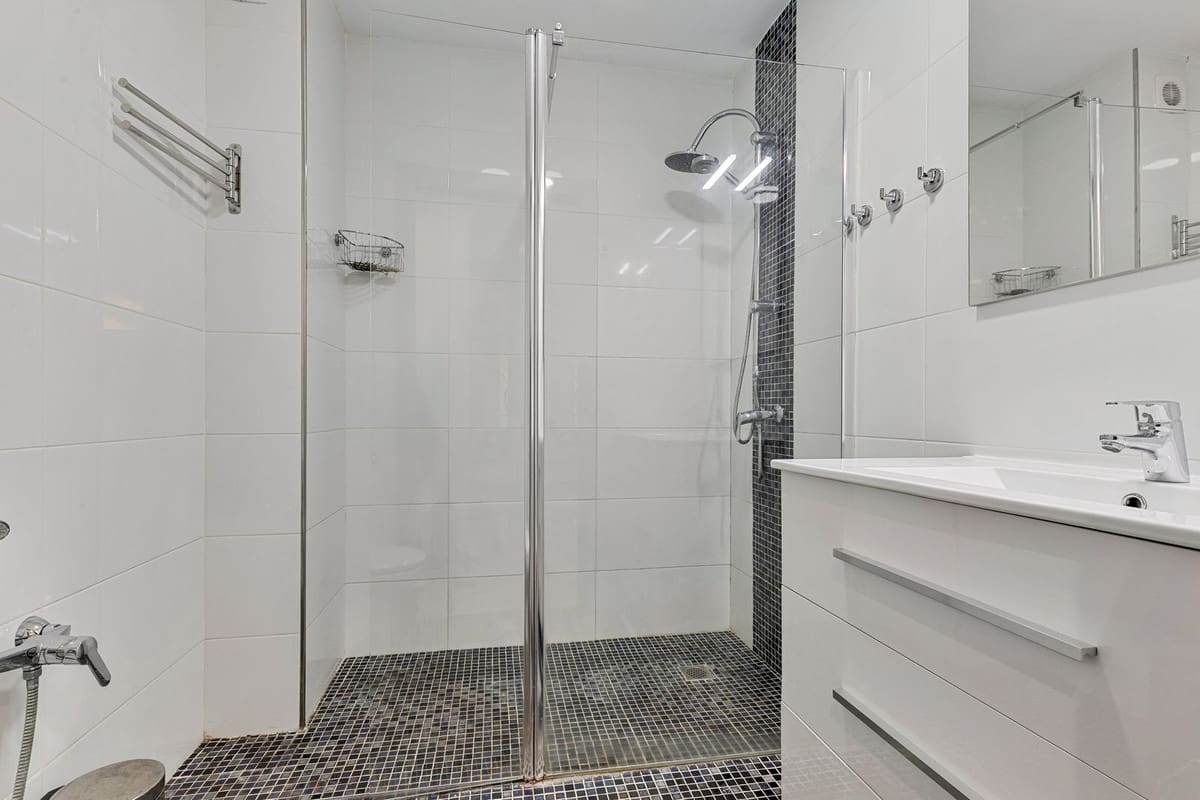 2 Zimmer Apartment zu verkaufen in Fuengirola mit Pool Garage - 340.000 € (Ref: 9593140)