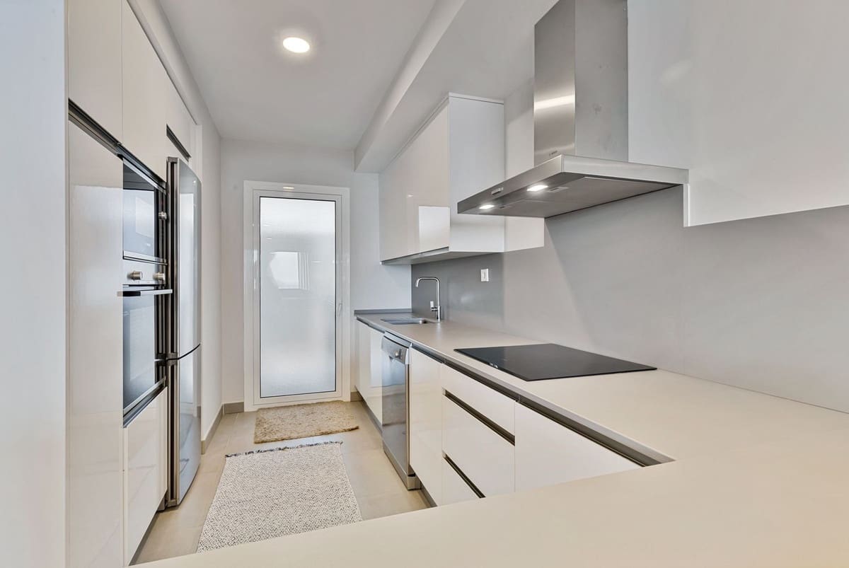 2 sypialnia Apartament na sprzedaż w Fuengirola z basenem garażem - 605 000 € (Ref: 9641065)