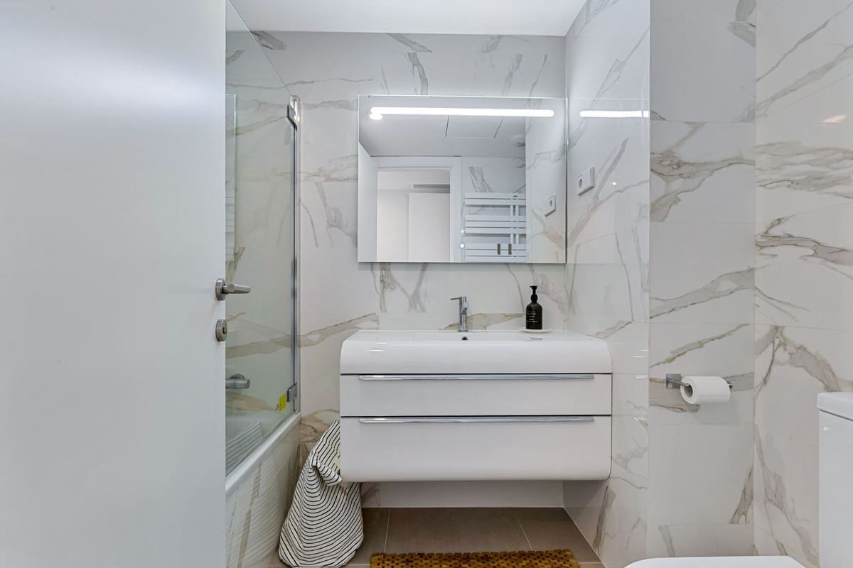 2 sypialnia Apartament na sprzedaż w Fuengirola z basenem garażem - 605 000 € (Ref: 9641065)