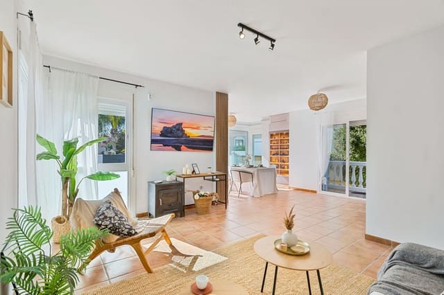 5 Zimmer Villa zu verkaufen in Torrequebrada, Benalmádena mit Pool Garage - 895.000 € (Ref: 9671108)