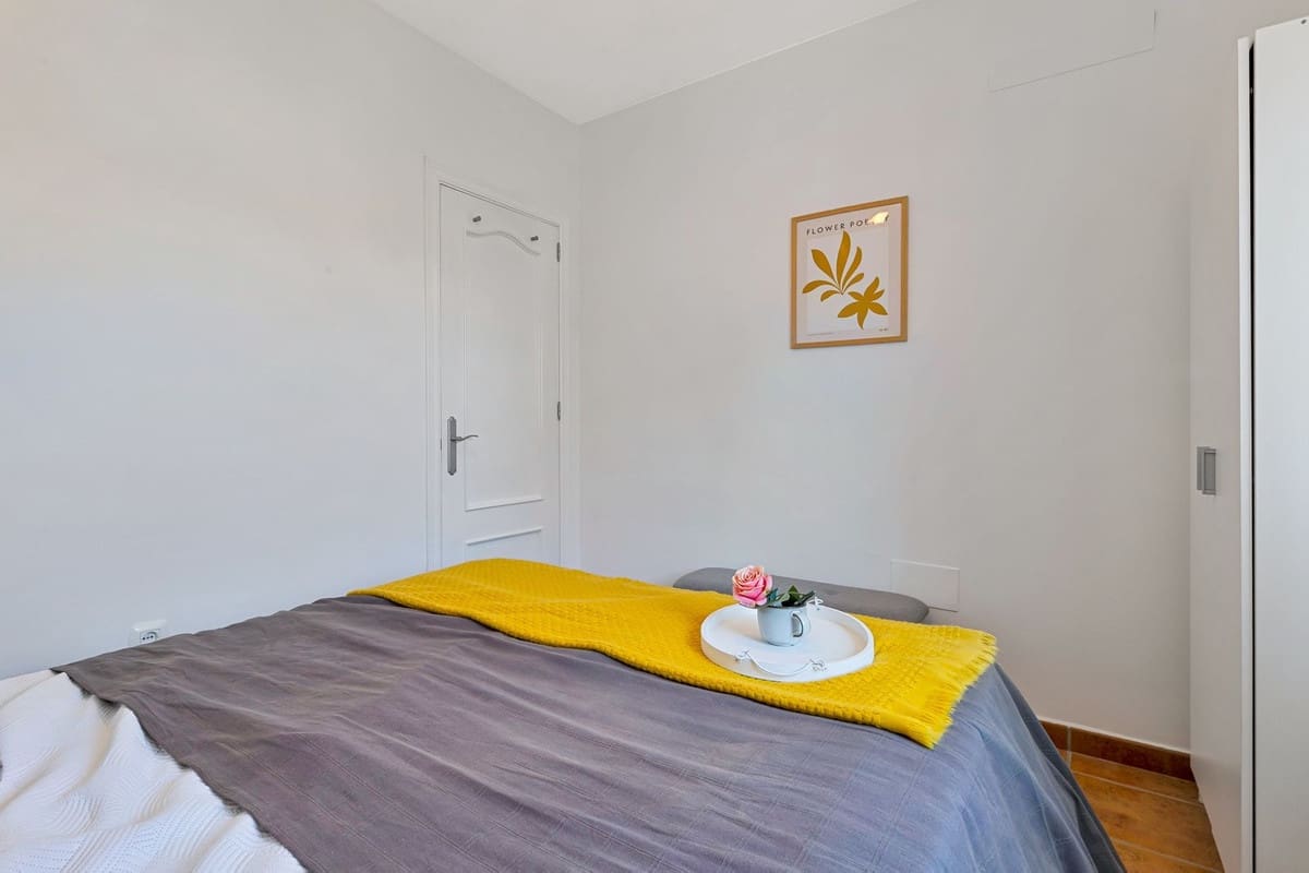 5 Zimmer Villa zu verkaufen in Torrequebrada mit Pool Garage - 895.000 € (Ref: 9671108)