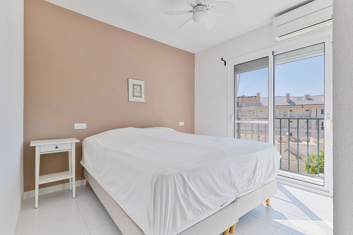 2 quarto Apartamento para venda em Fuengirola com piscina garagem - 285 000 € (Ref: 9919011)