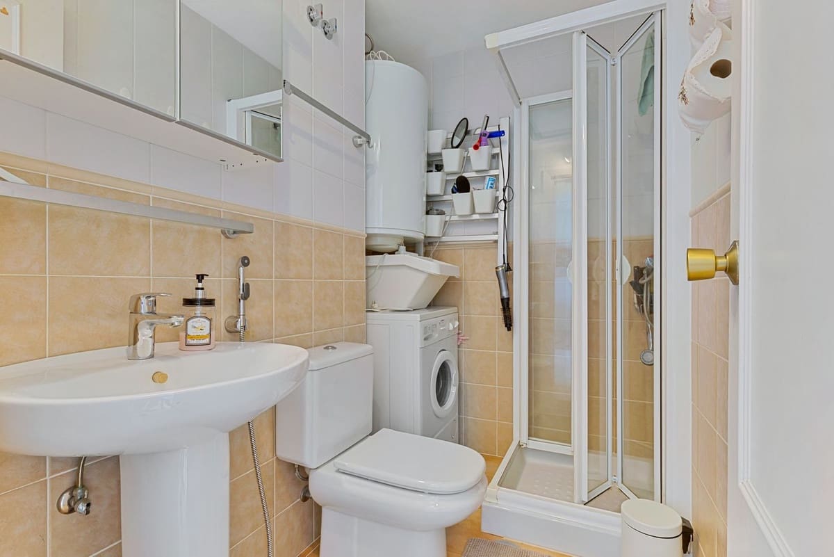 2 quarto Apartamento para venda em Fuengirola com piscina garagem - 285 000 € (Ref: 9919011)