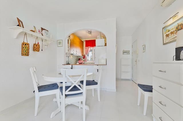 2 soveværelse Lejlighed til salg i Fuengirola med swimmingpool garage - € 285.000 (Ref: 9919011)