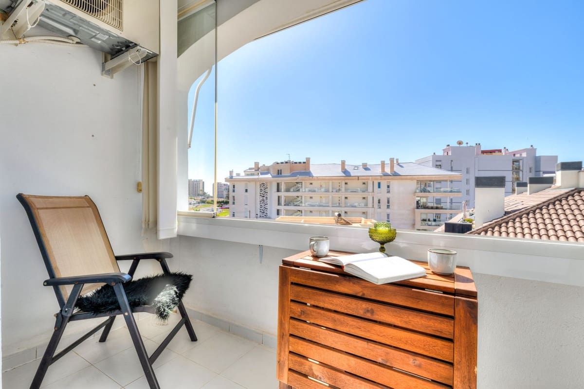 2 quarto Apartamento para venda em Fuengirola com piscina garagem - 285 000 € (Ref: 9919011)