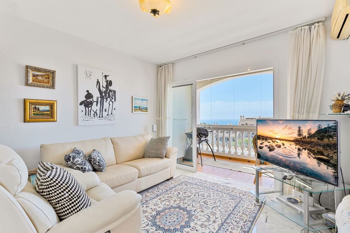 2 soverom Penthouse til salgs i Fuengirola med svømmebasseng garasje - € 385 000 (Ref: 9928156)