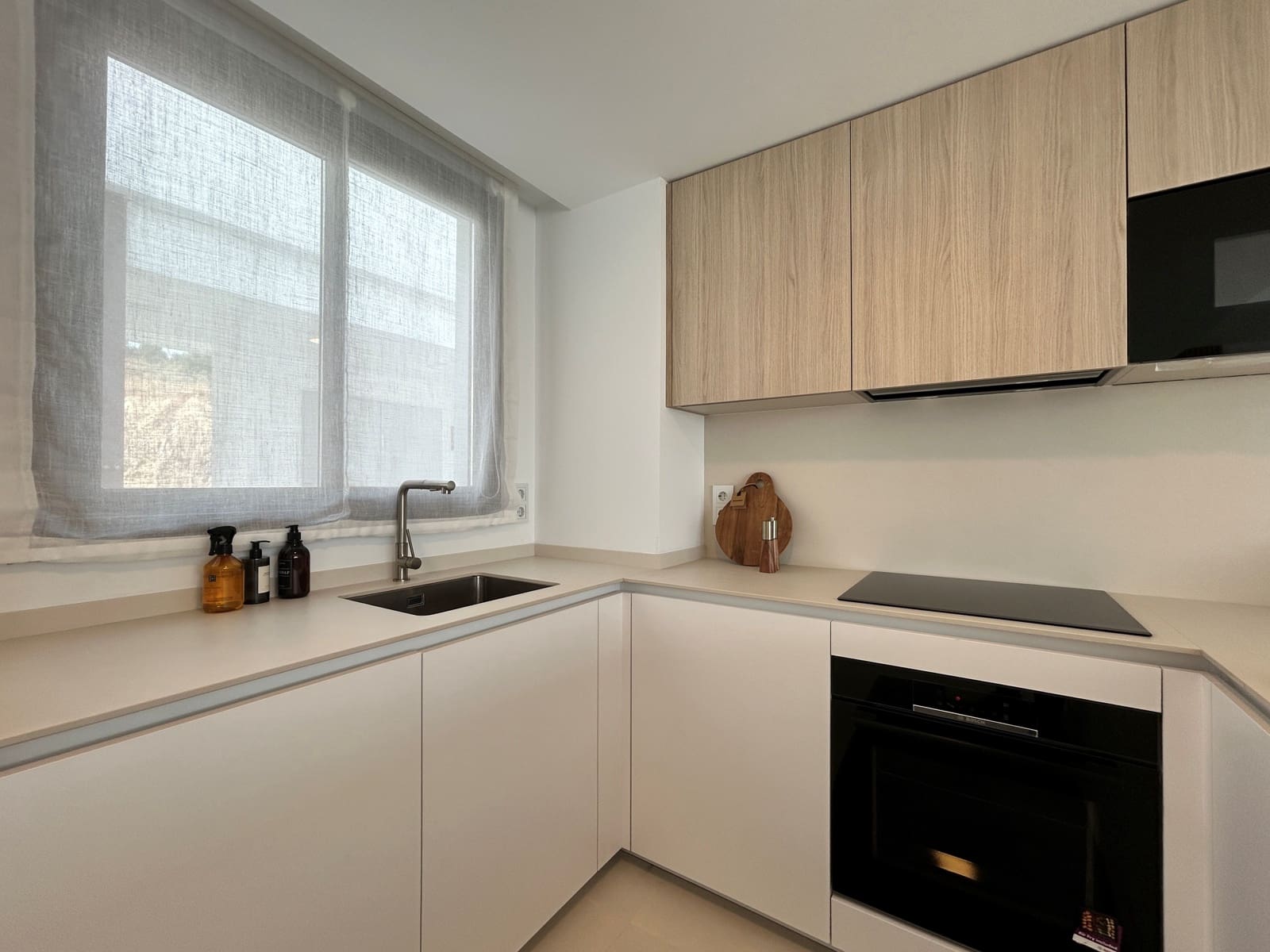 Apartamento de 1 habitación en Fuengirola en venta con piscina - 595.000 € (Ref: 10000668)