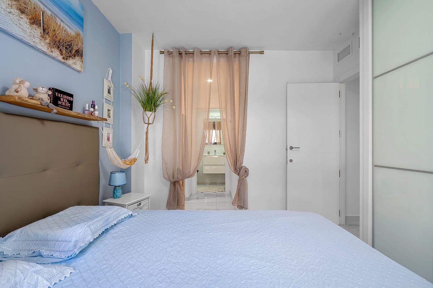 3 soveværelse Lejlighed til salg i Guardamar del Segura med swimmingpool garage - € 379.000 (Ref: 10009970)