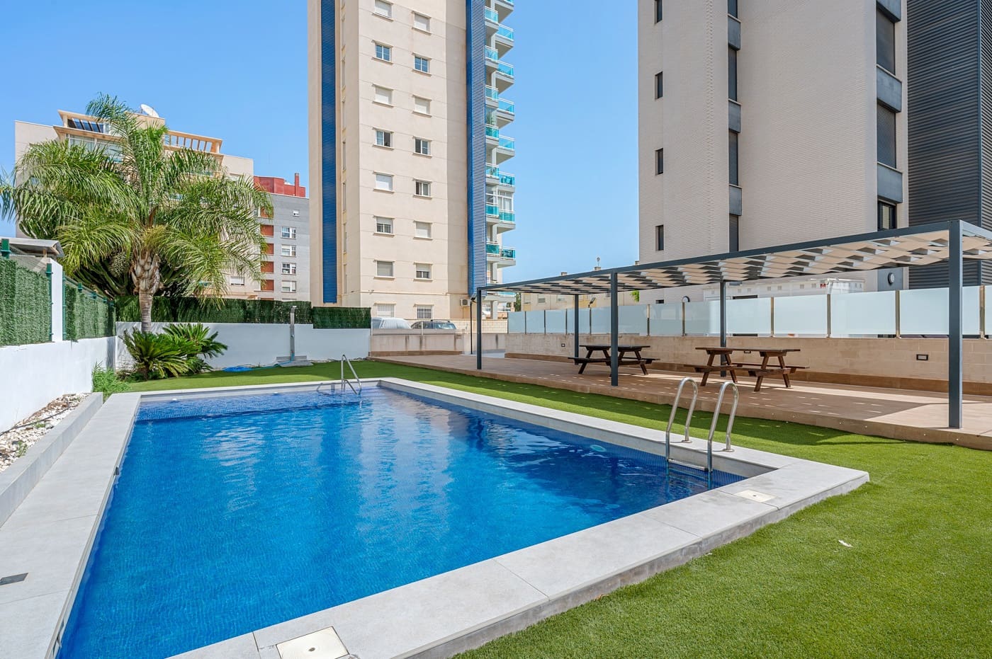 3 soveværelse Lejlighed til salg i Guardamar del Segura med swimmingpool garage - € 379.000 (Ref: 10009970)