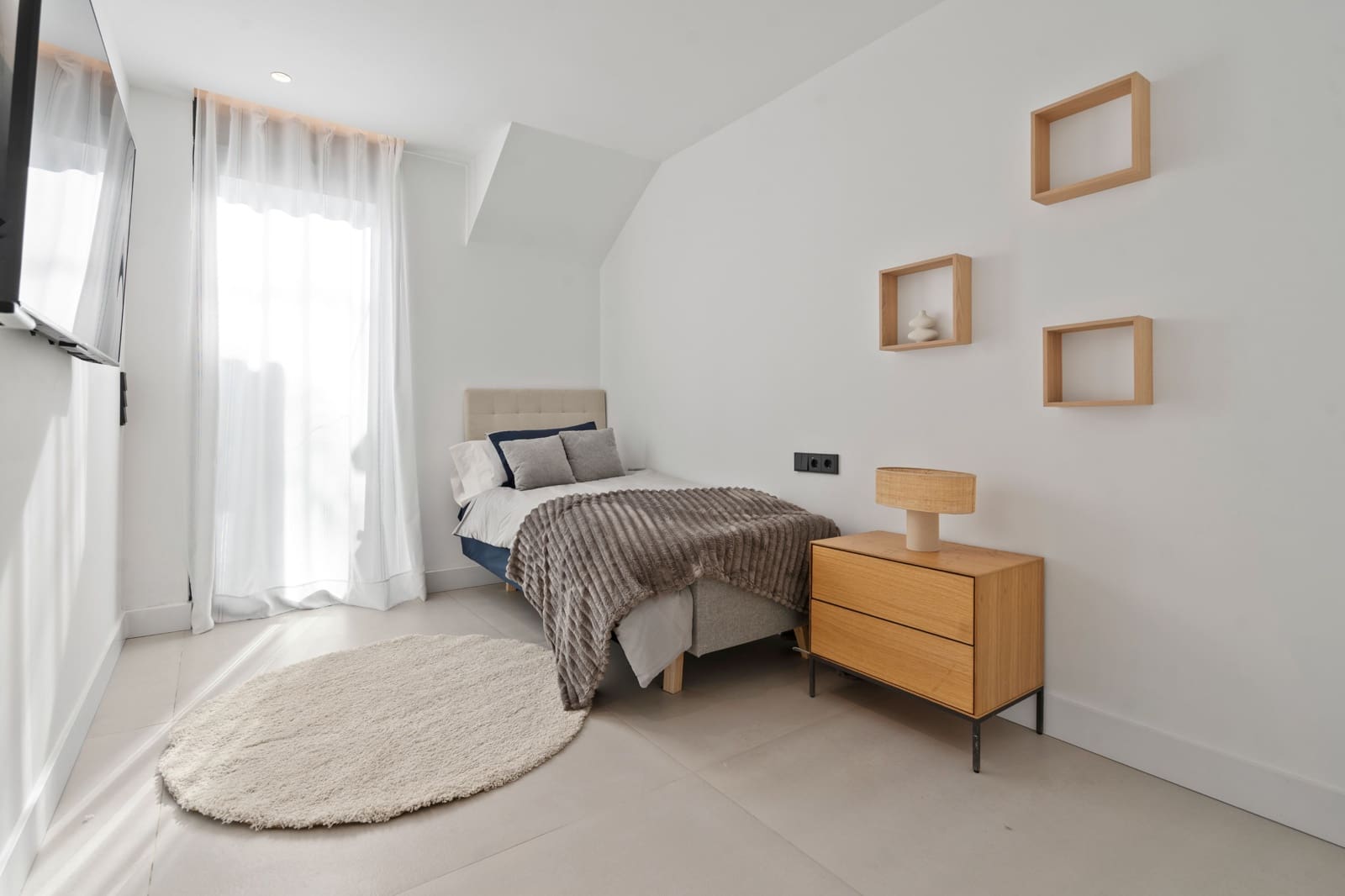 3 Zimmer Apartment zu verkaufen in El Paraiso mit Pool Garage - 829.000 € (Ref: 10011987)