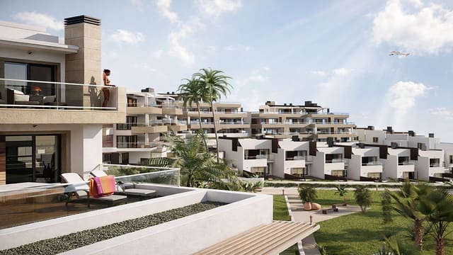 Apartamento de 2 habitaciones en El Zabal - Santa Margarita, La Línea de la Concepción en venta con piscina - 472.000 € (Ref: 10012079)