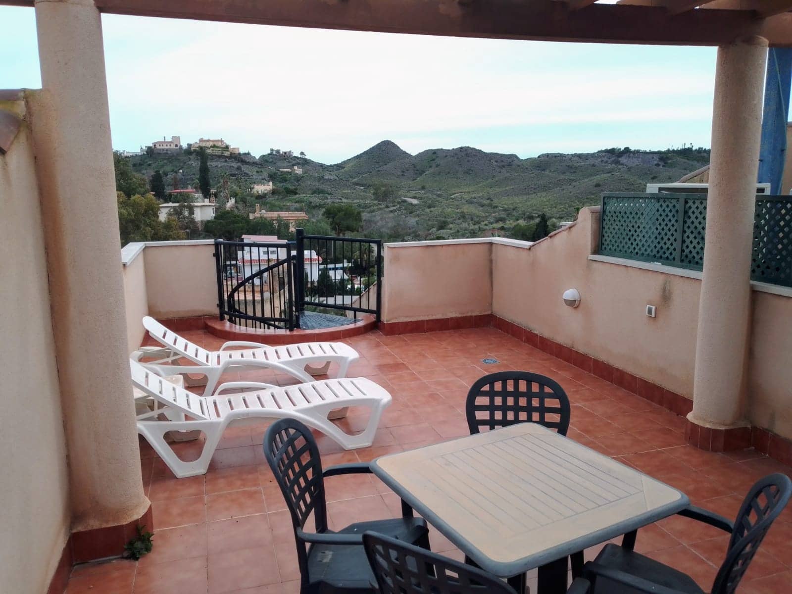 2 soveværelse Lejlighed til salg i Aguilas med swimmingpool - € 123.000 (Ref: 10012122)