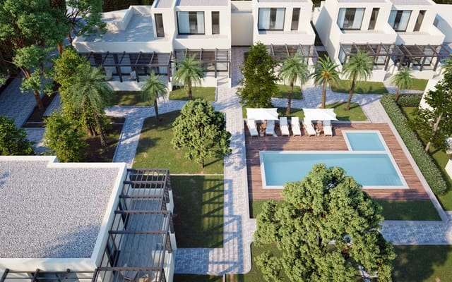 Chalet de 2 habitaciones en La Manga Club, Cartagena en venta con piscina garaje - 365.000 € (Ref: 10012132)