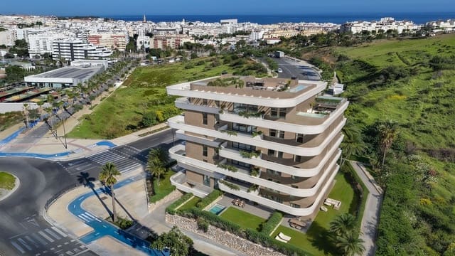 3 soverom Leilighet til salgs i Zona Calvario, Estepona med svømmebasseng - € 595 000 (Ref: 10012897)