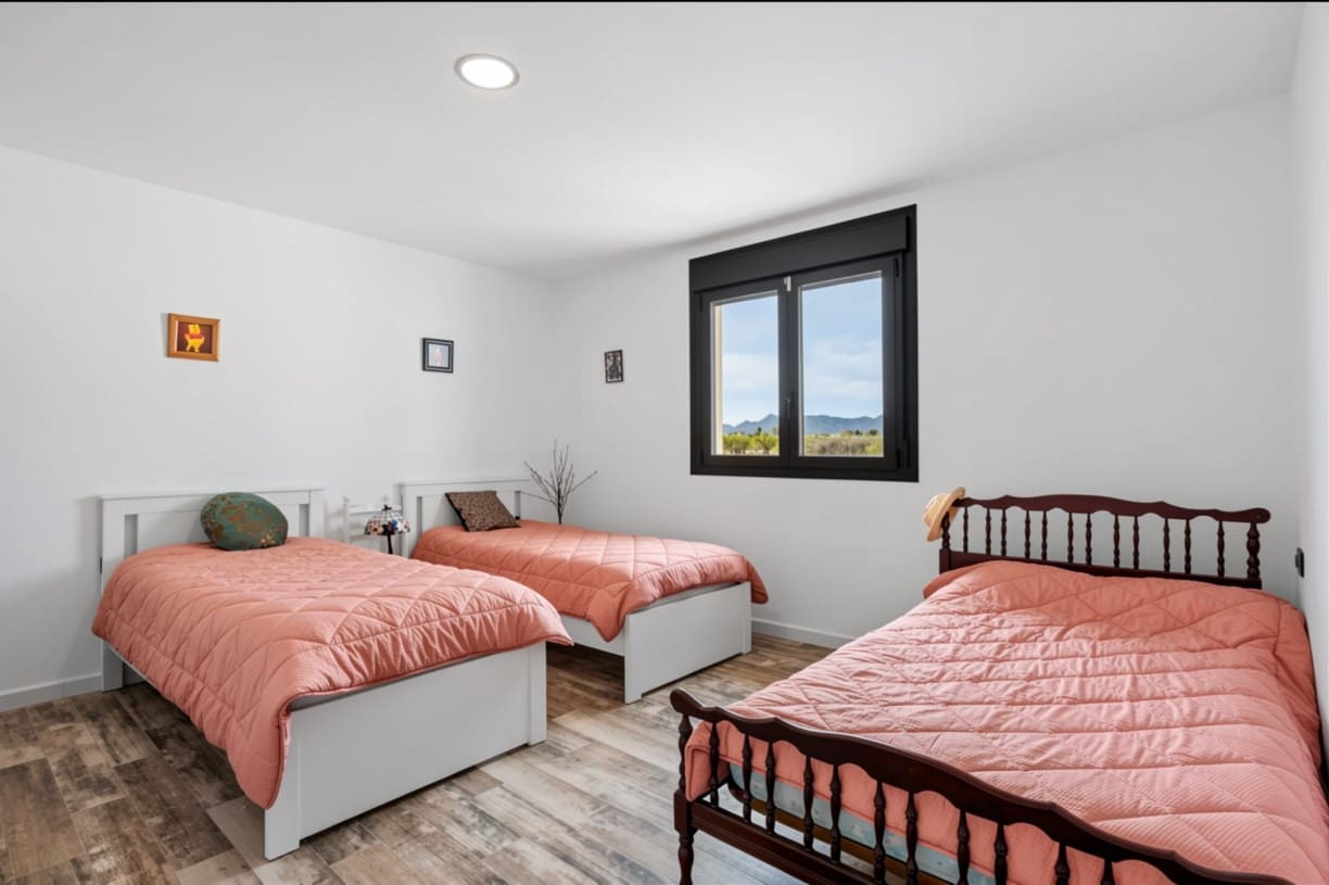 7 sypialnia Willa na sprzedaż w Puerto Lumbreras z basenem garażem - 599 000 € (Ref: 10023335)