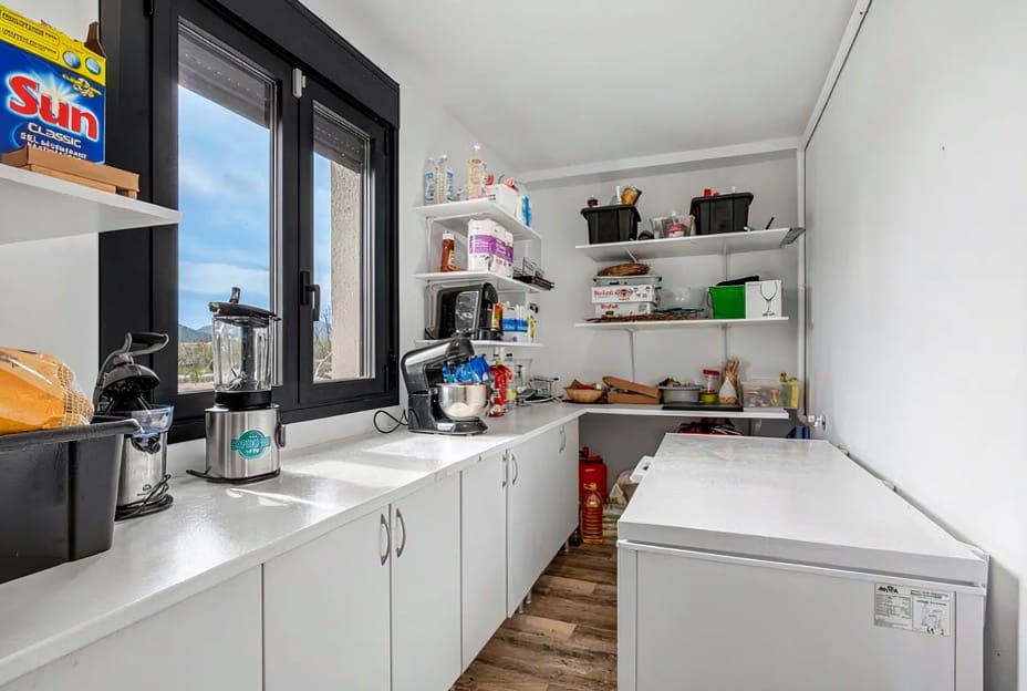 7 sypialnia Willa na sprzedaż w Puerto Lumbreras z basenem garażem - 599 000 € (Ref: 10023335)