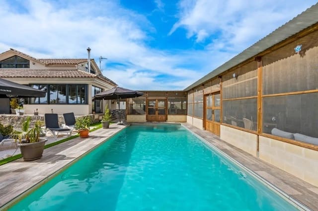 7 sypialnia Willa na sprzedaż w Puerto Lumbreras z basenem garażem - 599 000 € (Ref: 10023335)