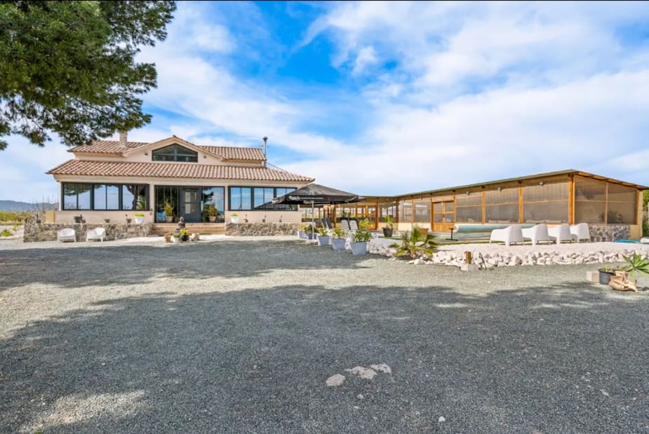 7 sypialnia Willa na sprzedaż w Puerto Lumbreras z basenem garażem - 599 000 € (Ref: 10023335)