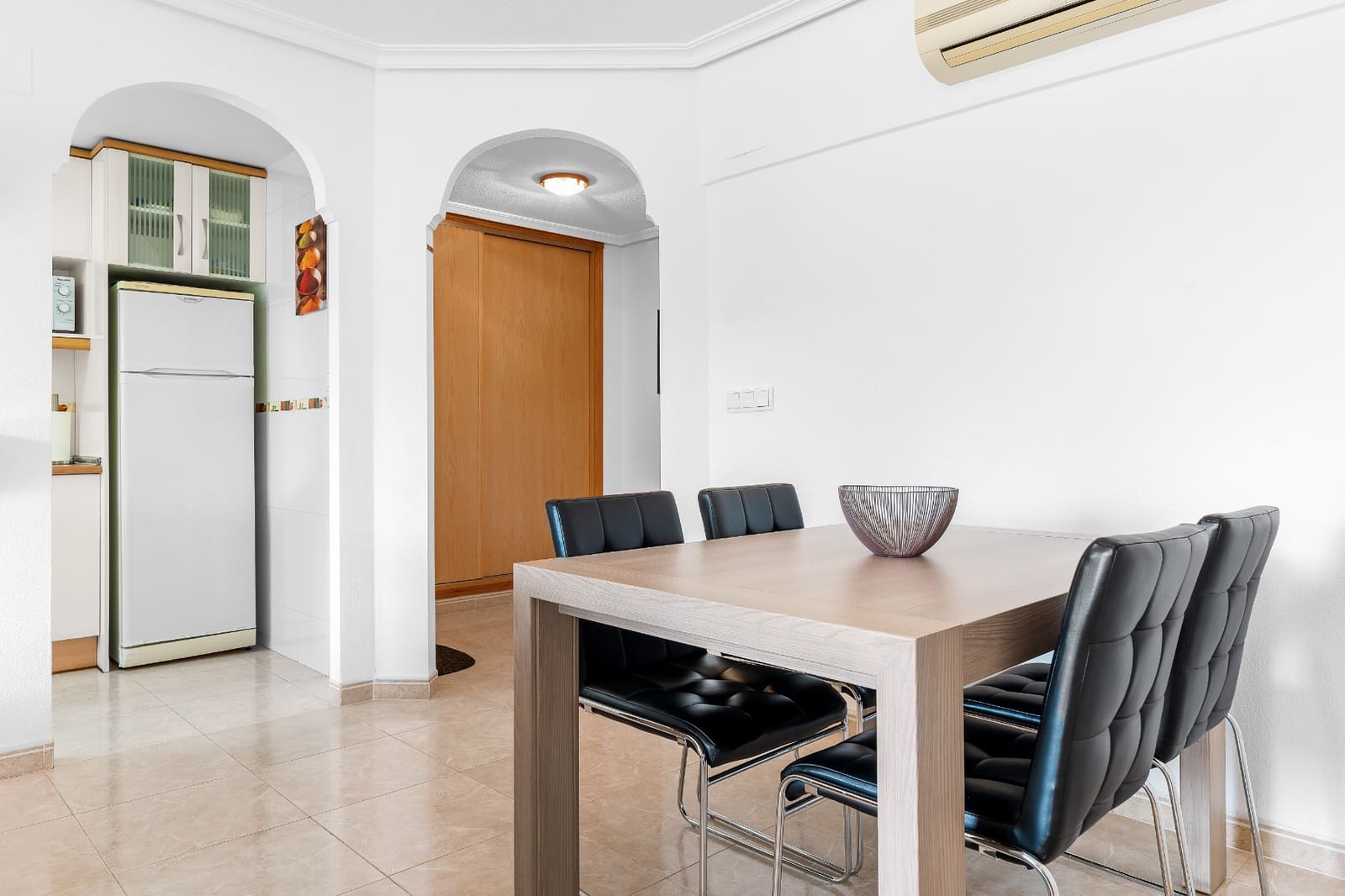 2 slaapkamer Appartement te koop in Playa Flamenca met zwembad garage - € 215.000 (Ref: 10034196)
