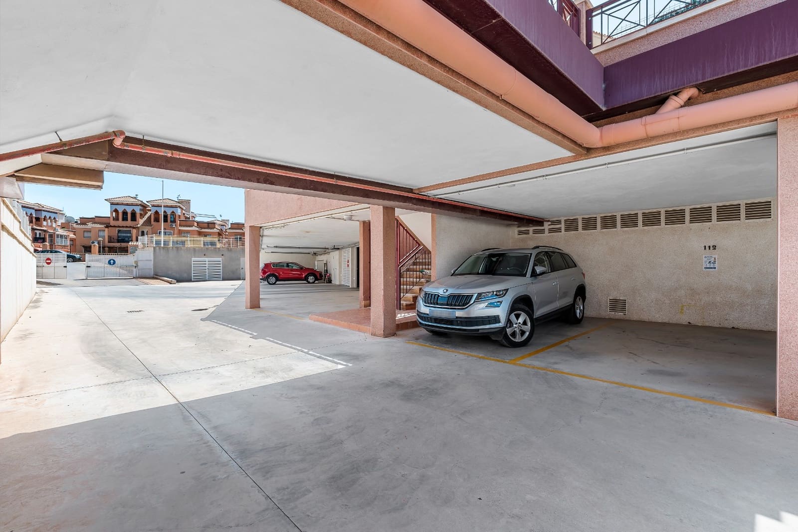 2 slaapkamer Appartement te koop in Playa Flamenca met zwembad garage - € 215.000 (Ref: 10034196)