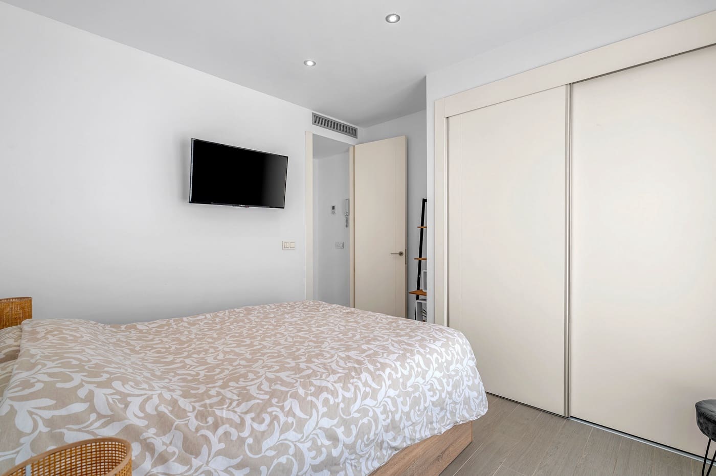 3 chambre Villa/Maison à vendre à Villamartin avec piscine - 429 000 € (Ref: 10062824)