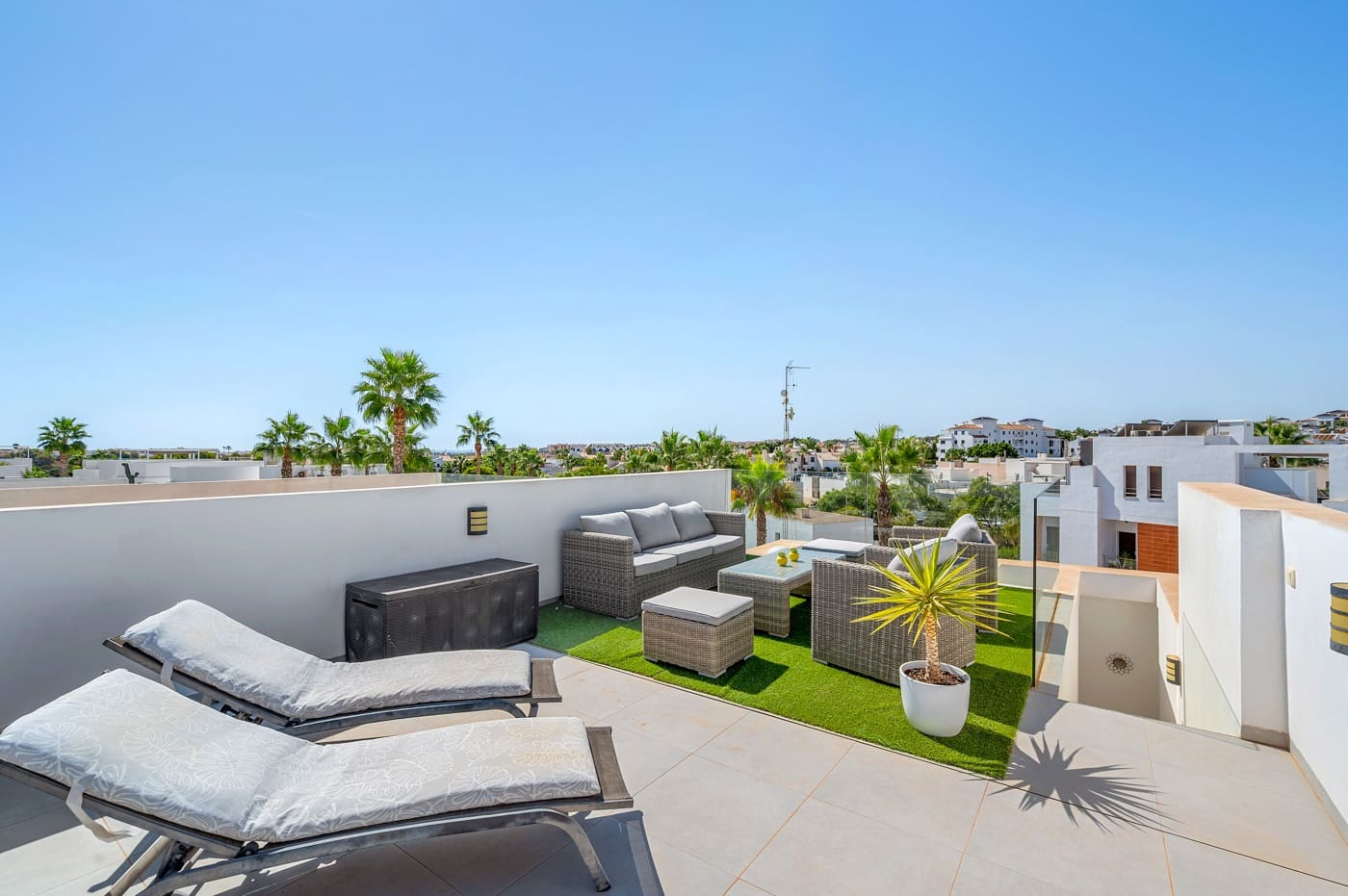3 chambre Villa/Maison à vendre à Villamartin avec piscine - 429 000 € (Ref: 10062824)