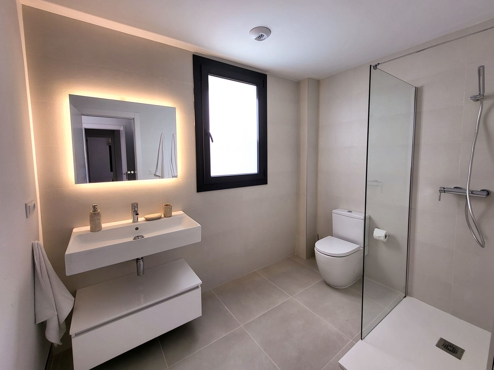 2 Zimmer Apartment zu verkaufen in Casares mit Pool Garage - 435.000 € (Ref: 10070388)