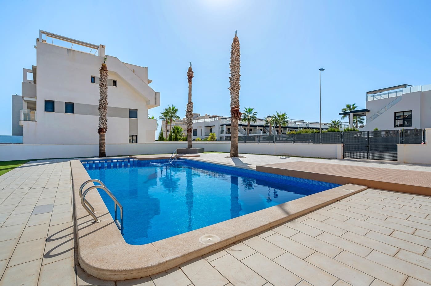 3 sovrum Lägenhet till salu i Orihuela Costa med pool - 189 000 € (Ref: 10073109)
