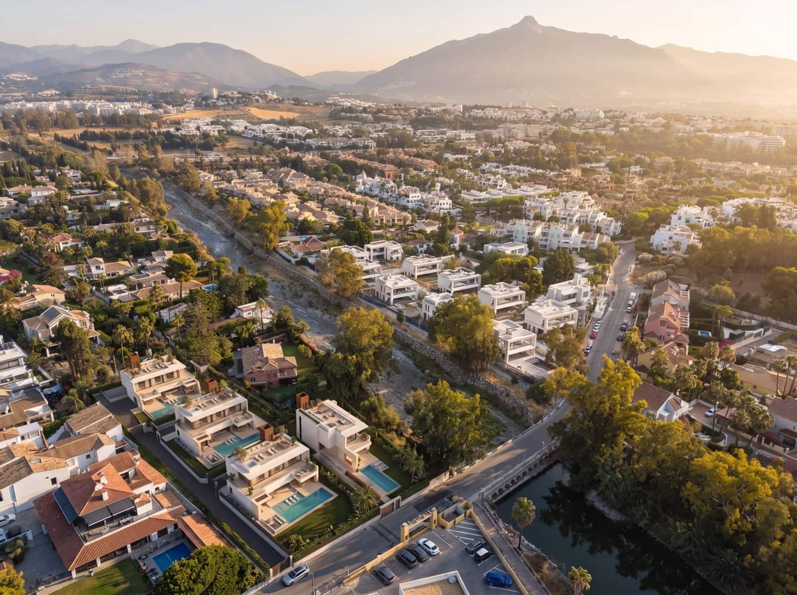 5 soveværelse Villa til salg i Marbella med swimmingpool garage - € 4.700.000 (Ref: 10118818)