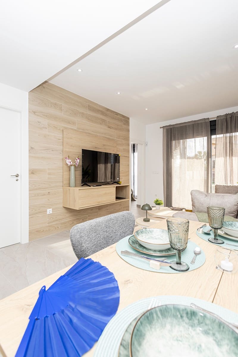 2 sypialnia Apartament na sprzedaż w Torrevieja z basenem garażem - 269 000 € (Ref: 10166207)