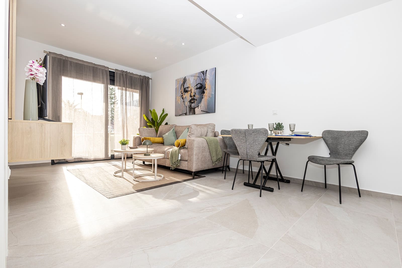 2 sypialnia Apartament na sprzedaż w Torrevieja z basenem garażem - 269 000 € (Ref: 10166207)