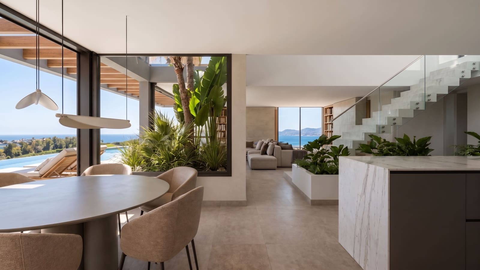 Chalet de 4 habitaciones en Estepona en venta con piscina garaje - 1.295.000 € (Ref: 10184289)