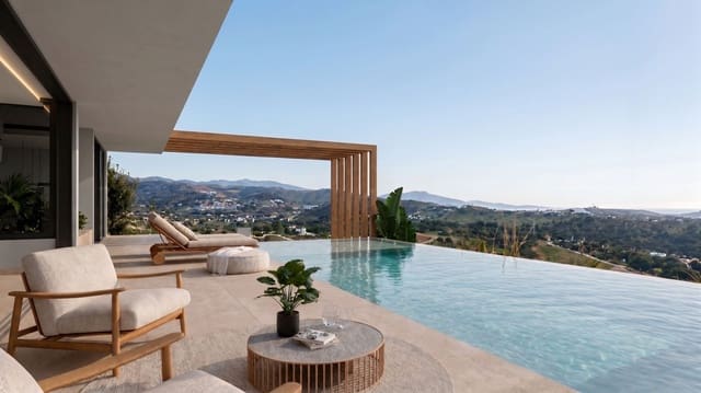 Chalet de 4 habitaciones en Valle Romano Golf, Estepona en venta con piscina garaje - 2.100.000 € (Ref: 10184293)