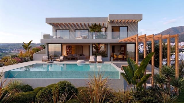 Chalet de 4 habitaciones en Valle Romano Golf, Estepona en venta con piscina garaje - 2.100.000 € (Ref: 10184293)