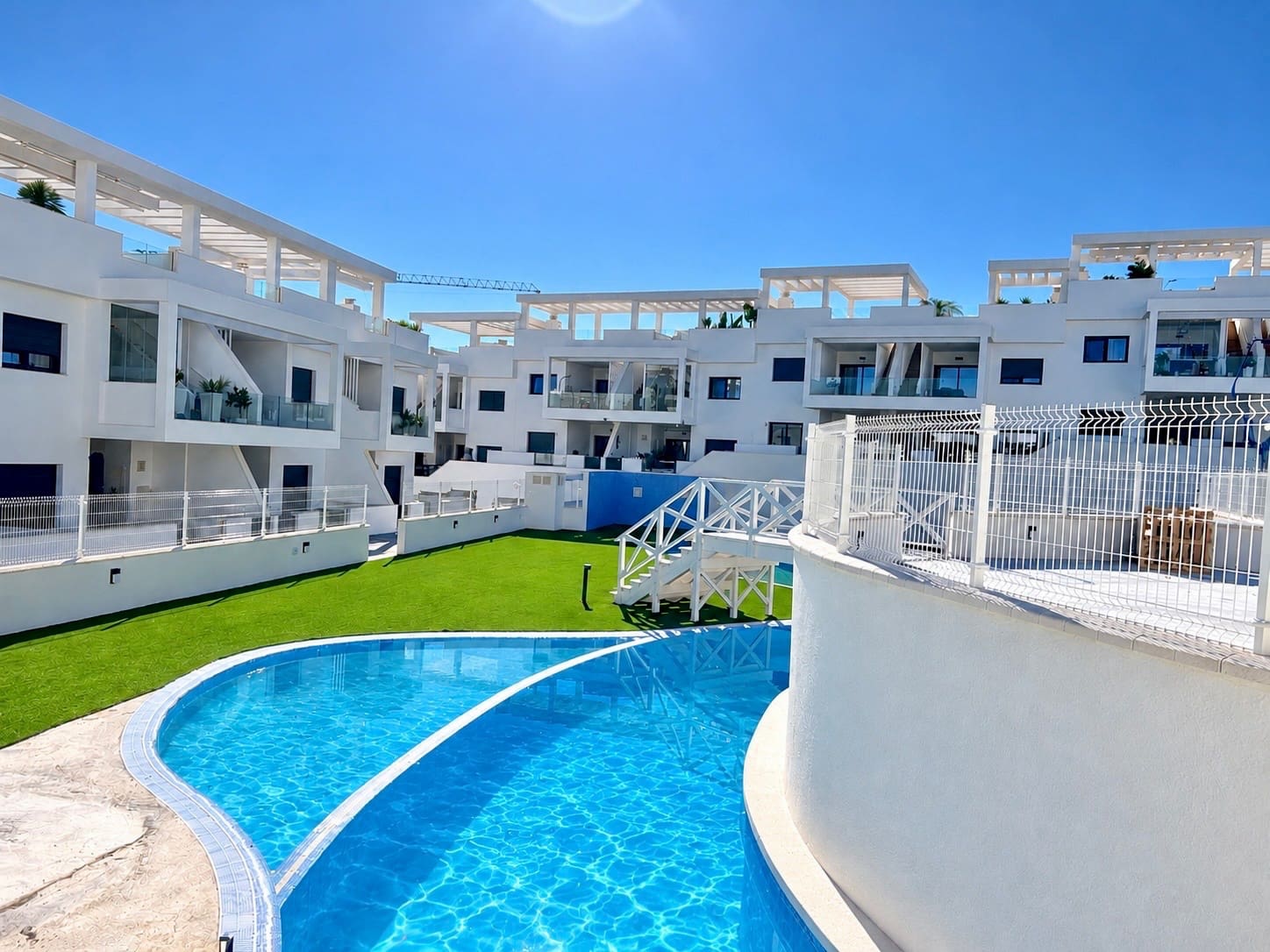 2 chambre Appartement à vendre à Los Balcones avec piscine garage - 299 000 € (Ref: 10185164)