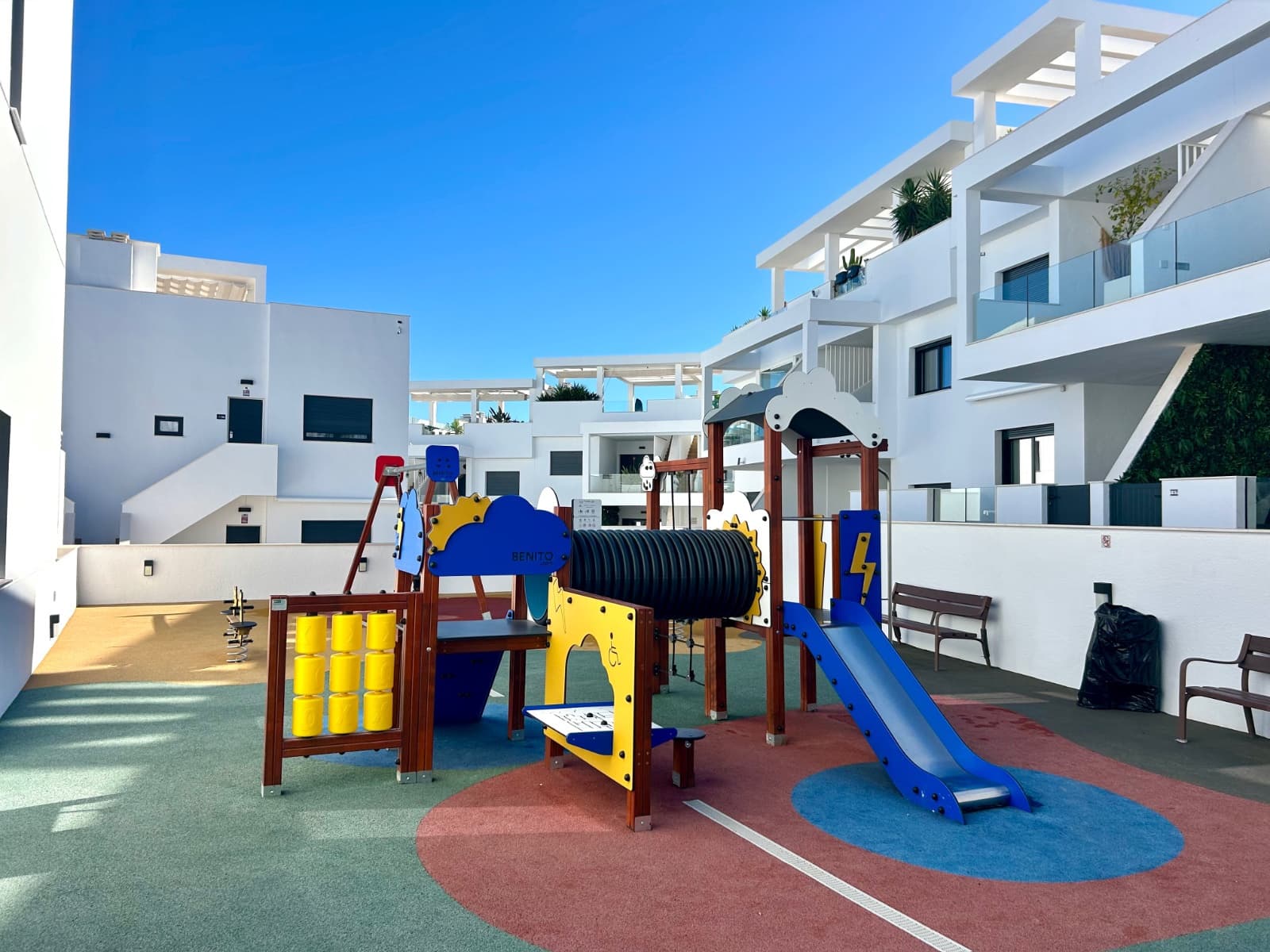 2 chambre Appartement à vendre à Los Balcones avec piscine garage - 299 000 € (Ref: 10185164)