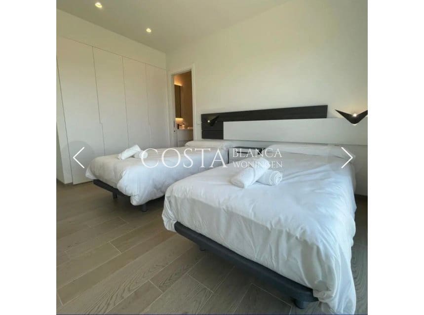 2 sovrum Lägenhet till salu i Las Colinas Golf med pool garage - 475 000 € (Ref: 7140143)