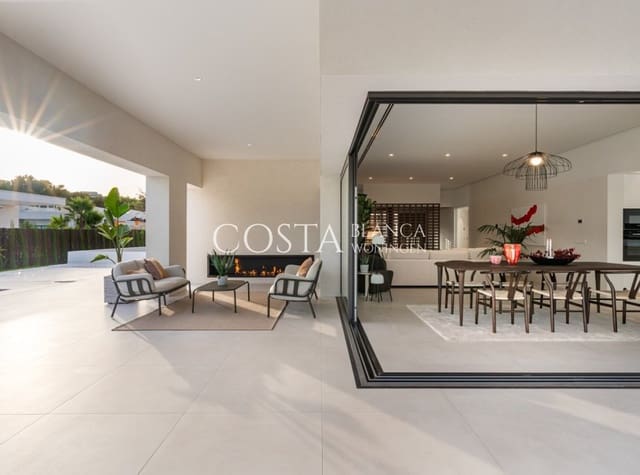 3 chambre Villa/Maison à vendre à Las Colinas Golf, Orihuela avec piscine garage - 2 550 000 € (Ref: 8150962)